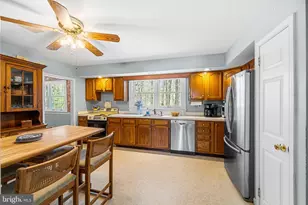 6 Cypress Ln, Berwyn, PA 19312 - Photo 5