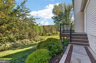 607 Spring Line Dr, West Chester, PA 19382 - Photo 41