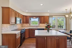 607 Spring Line Dr, West Chester, PA 19382 - Photo 15