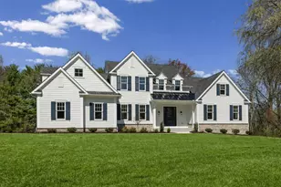 102 Knoxlyn Farm Dr, Kennett Square, PA 19348 - Photo 1