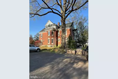 270 Broad Street, Spring City, PA 19475 - Photo 3