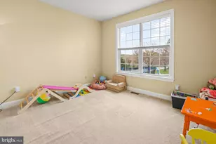 204 Coleridge Ln, Coatesville, PA 19320 - Photo 17