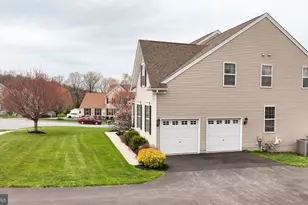 204 Coleridge Ln, Coatesville, PA 19320 - Photo 59