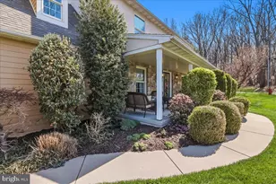 2 Parkside Dr, Elverson, PA 19520 - Photo 37