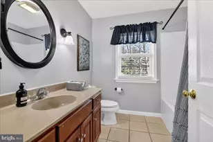 2 Parkside Dr, Elverson, PA 19520 - Photo 19