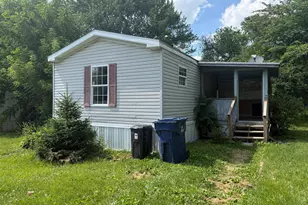 500 Lissie Ln, Coatesville, PA 19320 - Photo 1