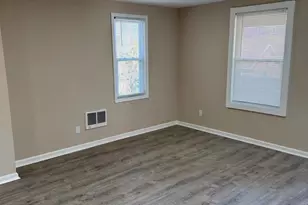 444 Oak St, Coatesville, PA 19320 - Photo 3