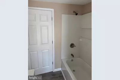 444 Oak Street, Coatesville, PA 19320 - Photo 9