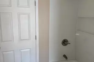 444 Oak St, Coatesville, PA 19320 - Photo 9