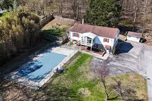 2512 Grandview Rd, Coatesville, PA 19320 - Photo 3