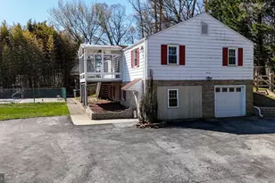 2512 Grandview Rd, Coatesville, PA 19320 - Photo 9
