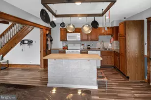 62 E 2nd Ave, Parkesburg, PA 19365 - Photo 15