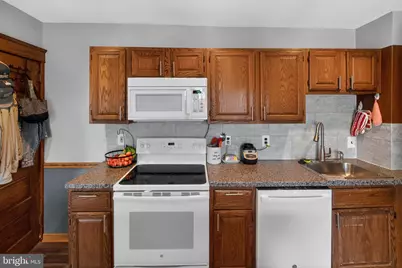 62 E 2nd Avenue, Parkesburg, PA 19365 - Photo 17