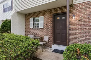 262 Carlyn Ct, Downingtown, PA 19335 - Photo 3
