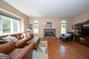318 Long Ridge Ln, Exton, PA 19341 - Photo 19