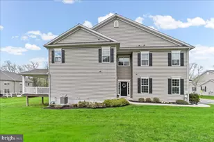 56 New Village Greene Dr, Honey Brook, PA 19344 - Photo 3