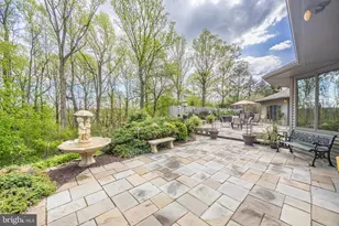 30 Celeste Ln, Coatesville, PA 19320 - Photo 9