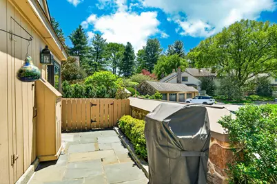 14 Sugar Knoll Drive, Devon, PA 19333 - Photo 13