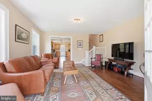 424 W Barnard St, West Chester, PA 19382 - Photo 3
