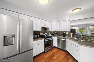 588 Coach Hill Ct, West Chester, PA 19380 - Photo 3