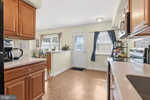 628 Lancaster Ct, Downingtown, PA 19335 - Photo 17