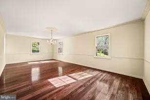 346 N Woodmont Dr, Downingtown, PA 19335 - Photo 7