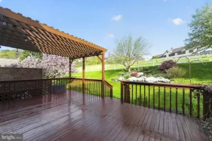126 Steeplechase Dr, Elverson, PA 19520 - Photo 23