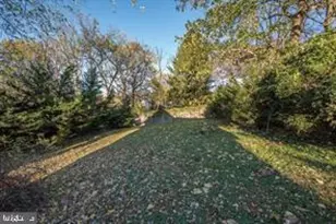 943 Fairview Ave, Wayne, PA 19087 - Photo 21