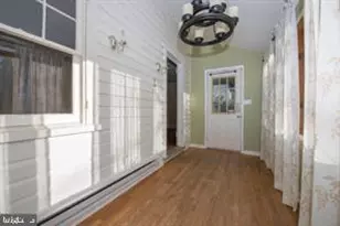 943 Fairview Ave, Wayne, PA 19087 - Photo 3