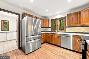 1672 Suzanne Dr, West Chester, PA 19380 - Photo 11