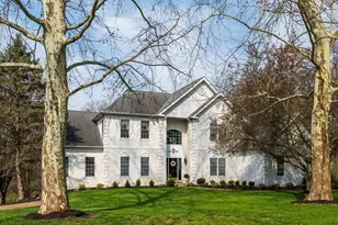 290 Dressage Ct, West Chester, PA 19382 - Photo 3