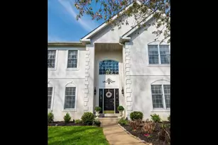 290 Dressage Ct, West Chester, PA 19382 - Photo 5