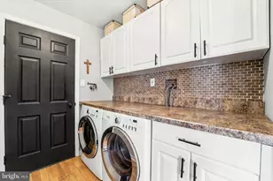 205 Maplewood Dr, Phoenixville, PA 19460 - Photo 19