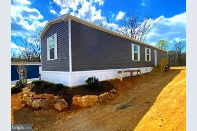 2140 Horseshoe Park, Honey Brook, PA 19344 - Photo 3