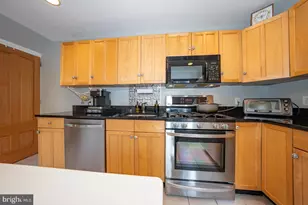 447 W Gay St, West Chester, PA 19380 - Photo 17