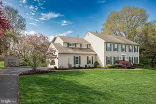 442 Chambers Ln, West Chester, PA 19382 - Photo 3