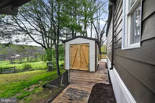 122 Penn Dr, Coatesville, PA 19320 - Photo 7