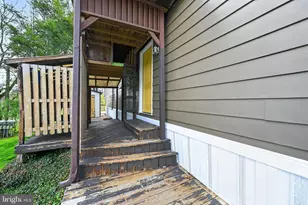 122 Penn Dr, Coatesville, PA 19320 - Photo 5