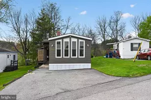 122 Penn Dr, Coatesville, PA 19320 - Photo 3