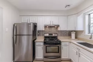 910 Railway Square, West Chester, PA 19380 - Photo 9