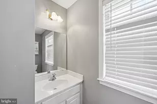404 Country Edge Cir, Downingtown, PA 19335 - Photo 27