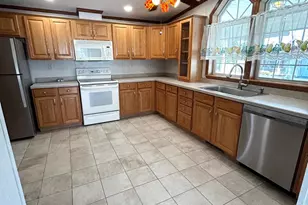 548 Conestoga Dr, Coatesville, PA 19320 - Photo 13