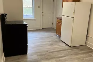 567 S 1st Ave, Coatesville, PA 19320 - Photo 3