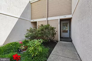 106 Harvest Ln, Phoenixville, PA 19460 - Photo 3