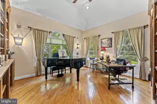 120 Pembrooke Cir, Phoenixville, PA 19460 - Photo 17