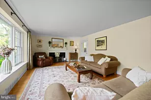 1141 Wisteria Dr, Malvern, PA 19355 - Photo 3