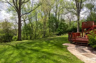 101 Laurelwood Dr, Downingtown, PA 19335 - Photo 3