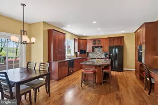 1207 Tullamore Cir, Chester Springs, PA 19425 - Photo 17