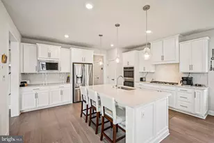 602 Sousa Ln, West Chester, PA 19380 - Photo 7