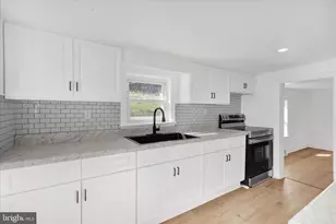 40 W Birch St, Coatesville, PA 19320 - Photo 13